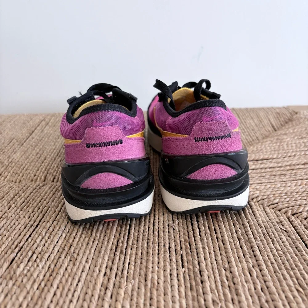Nike Shoes Women's Waffle One Active Fuschia Size Y6 W8 - Picture 4 of 8